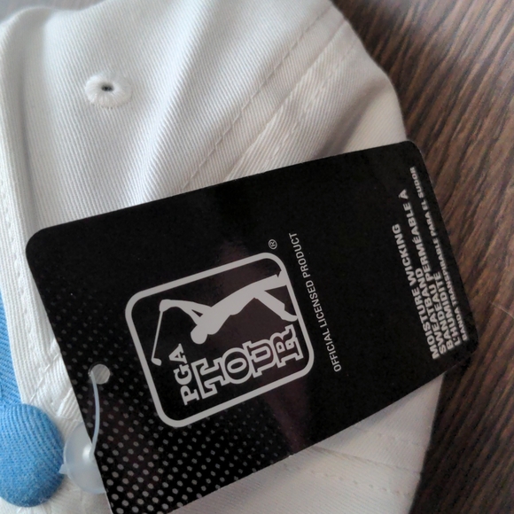 PGA Tour Golfers Hat - Picture 4 of 6